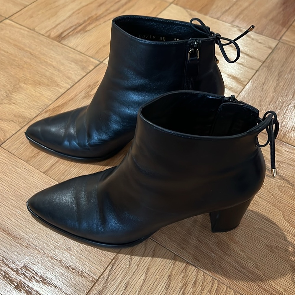 Stuart Weitzman Gardiner Block-Heel Ankle Booties - image 6